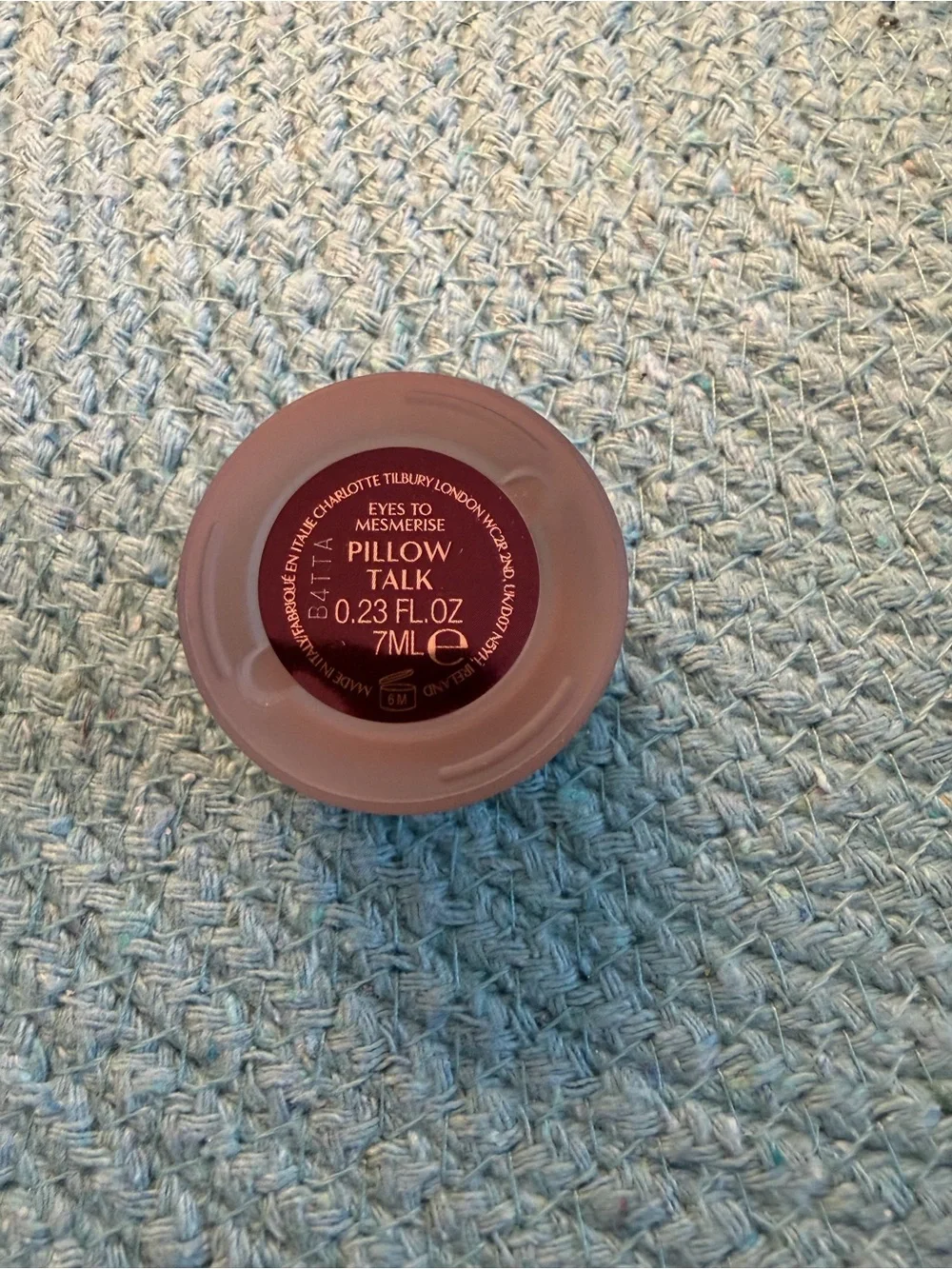 7ml full size Charlotte Tilbury “eyes to mesmerize”